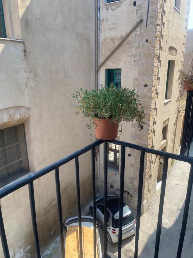 Casetta Della Cattedrale Palermo Esterno foto